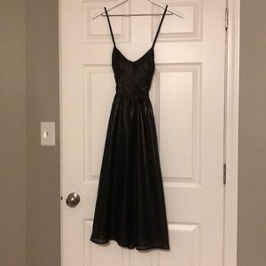 Very fun Love Sadie midi dress size 4